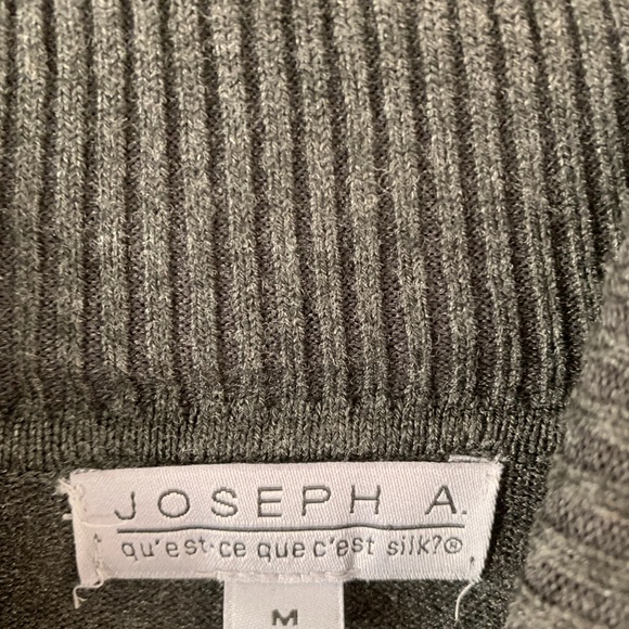 Turtle Neck - Picture 4 of 5